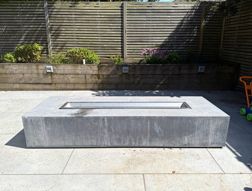Grey rectangular concrete gas - grey,